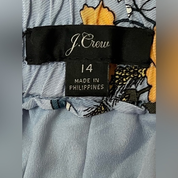 LINED floral pant, blue periwinkle. Zipper and button closure. Size 14. JCrew - Picture 5 of 7